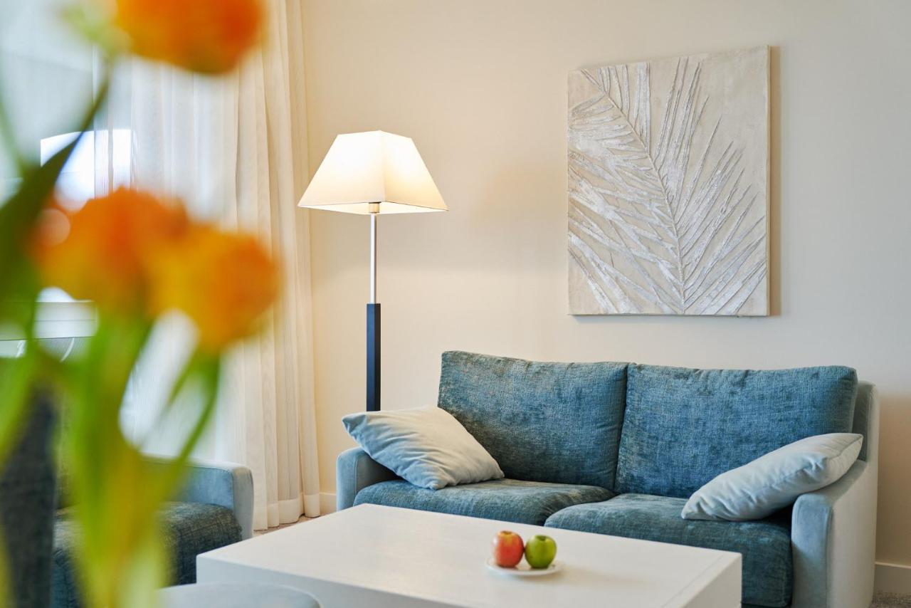 Strandhotel Duenenmeer - Adults Only Dierhagen Luaran gambar