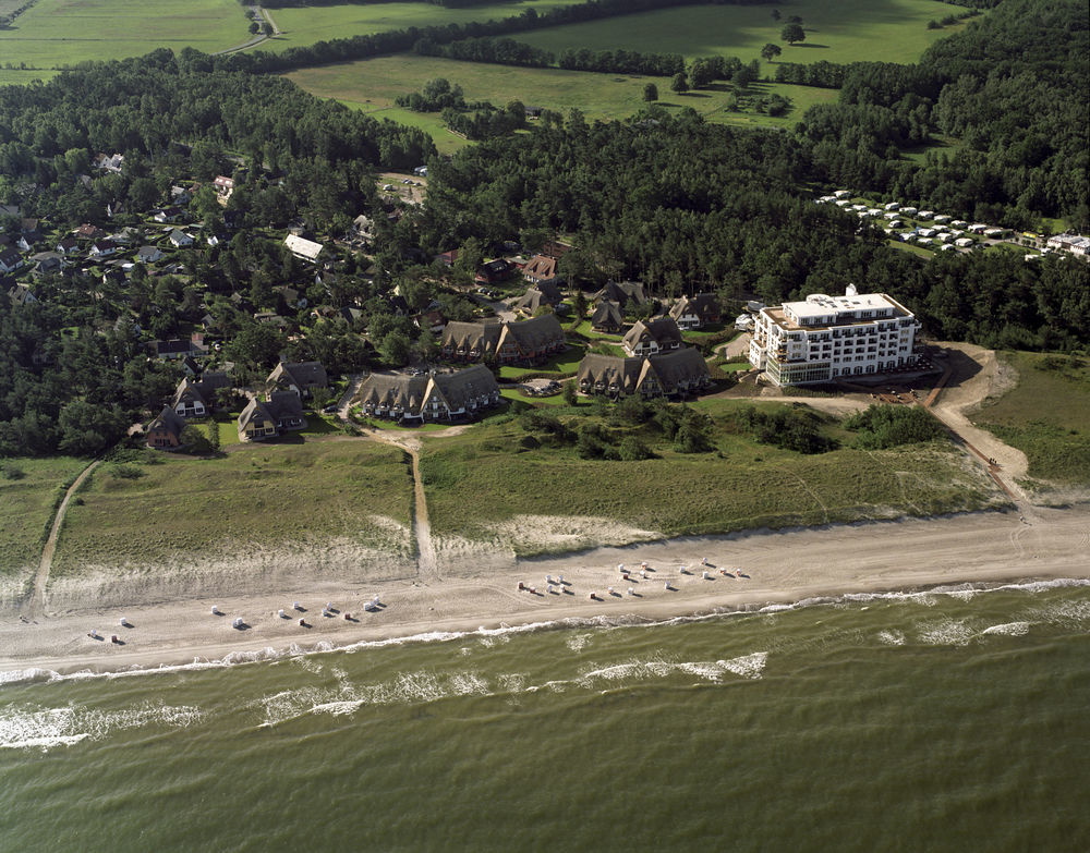 Strandhotel Duenenmeer - Adults Only Dierhagen Luaran gambar